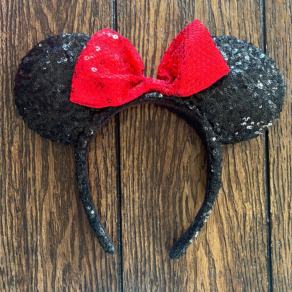 Minnie Mouse Ears from Disneyland!